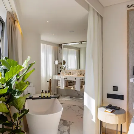 Me By Melia Отель Лиссабон