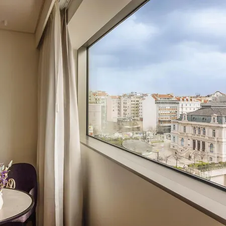 Me By Melia Отель Лиссабон