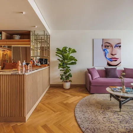 Me By Melia Лиссабон