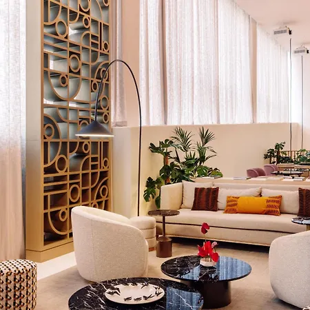 Hotel Me By Meliá 5*