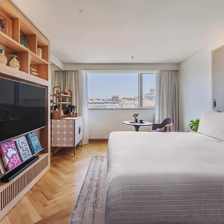 Hotel Me By Meliá