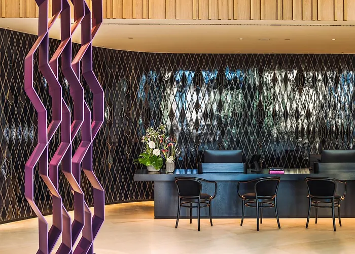 Me Ξενοδοχείο Lisboa