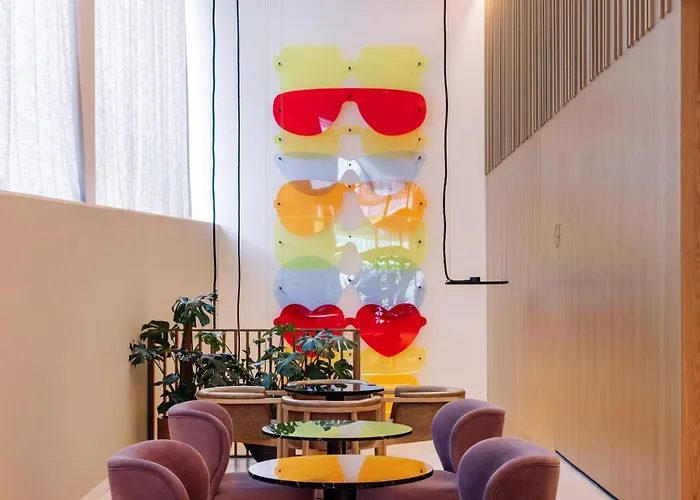 Me Hotel 5*