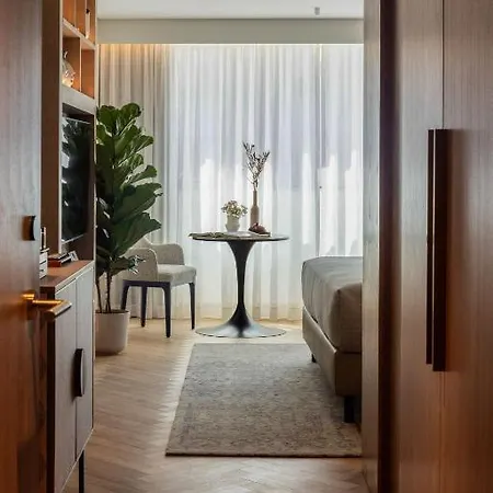 酒店 Me By Melia Lisboa