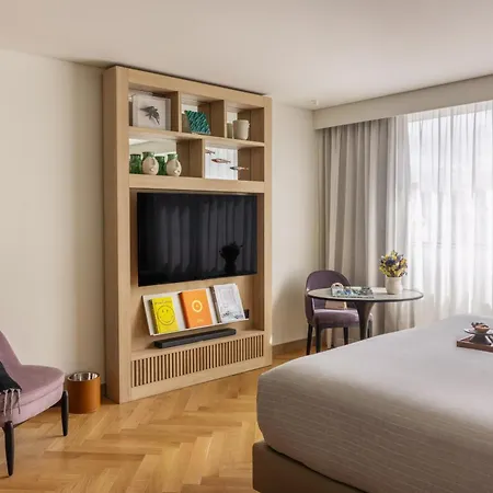 Me By Melia فندق